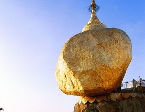 Золотой камень (Kyaiktiyo) в Бирме. Наследие Будды. - «Религии»