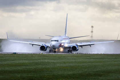 Летевший на Ибицу пассажир переборщил с кокаином и умер в самолете - «Путешествия»