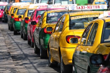 В Бангкоке арестованы десятки тысяч таксистов - «Новости туризма»