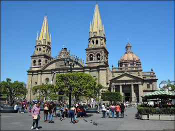 В мексиканской Гвадалахаре разрешили заниматься сексом на улице - «Новости туризма»