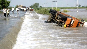В Индии из-за наводнений погибли около ста человек - «Новости туризма»