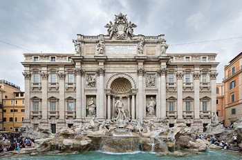 В Риме туристы устроили массовую драку у фонтана Треви из-за селфи - «Новости туризма»