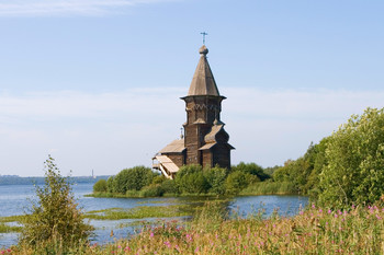 В Карелии сгорела Успенская церковь 18 века - «Новости туризма»