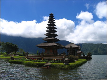 На Бали туристку оштрафовали на 4 000 долларов за нарушение визового режима - «Новости туризма»