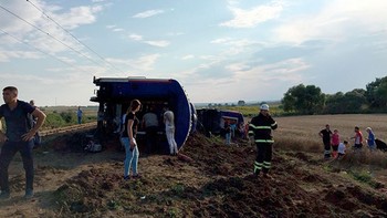 В Турции с рельсов сошли 5 вагонов пассажирского поезда: есть погибшие и раненые - «Новости туризма»