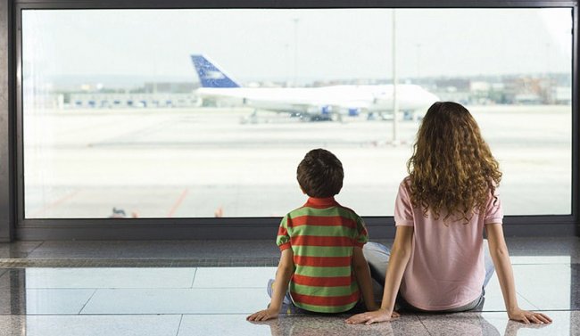 Оказавшиеся без билетов в Болгарии дети вылетели в Россию - «Новости Туризма»