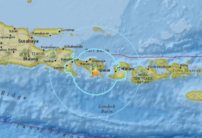 При землетрясении на острове Ломбок пострадали иностранные туристы - «Новости»