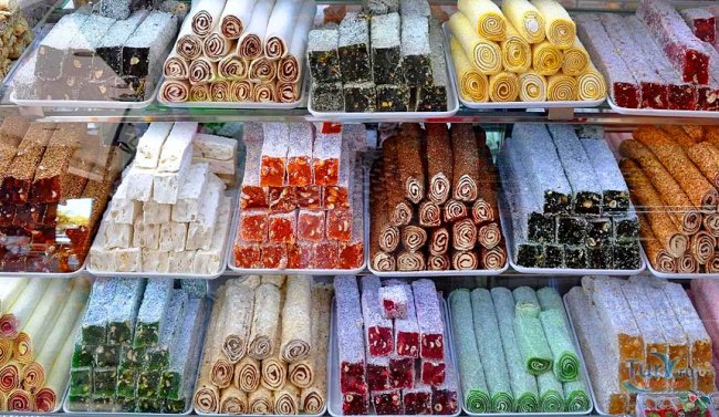 Сувениры и сладости обойдутся туристам в Турции дешевле - «Новости Туризма»