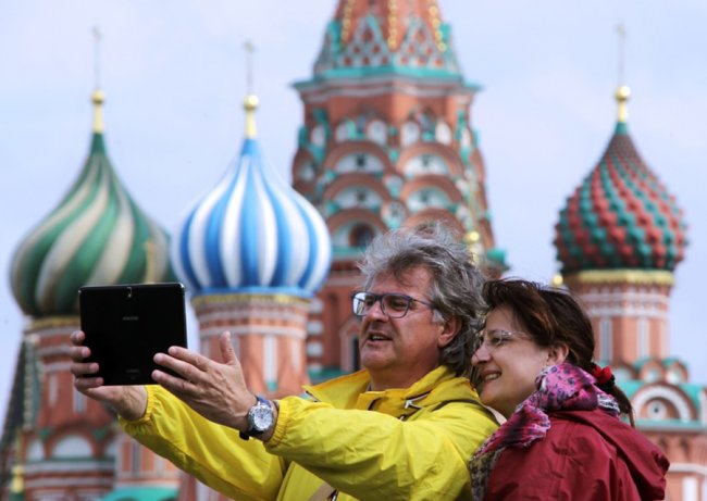 Кандидат в министры туризма от ЛДПР поддержал идею субсидий поездок интуристов в Россию - «Новости»
