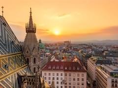 Опрос: российских туристов раздражает невежливый персонал и отсутствие звукоизоляции - «Новости»