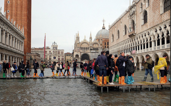 Венеция утопает из-за непогоды: опубликованы пугающие фото - «ИТАЛИЯ»