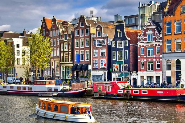 В Амстердаме продолжают принимать меры для снижения турпотока - «Лента туристических новостей»