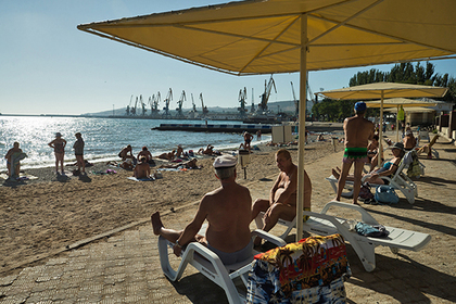 Названы главные раздражители россиян в отпуске - «Путешествия»