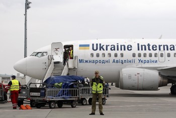 Украинские пограничники не пускают в страну часть прибывающих россиян - «Новости туризма»