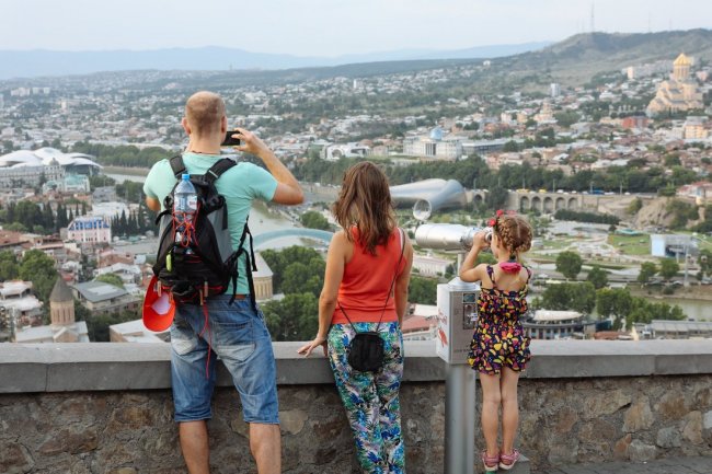 Российские туристы составили большинство в Грузии – до 1.24 млн туристов - «Новости»