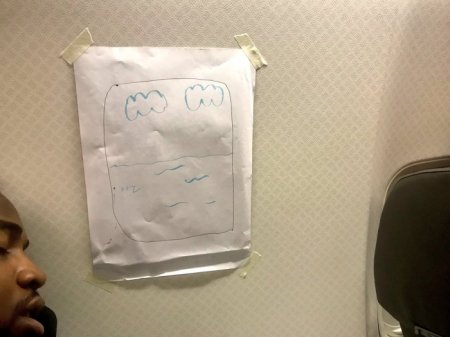 Японская стюардесса нарисовала иллюминатор загрустившему без окна пассажиру - «Новости Туризма»