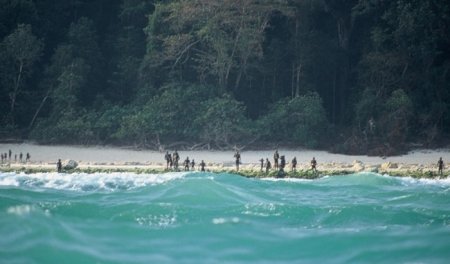 Аборигены с Андаманских островов застрелили миссионера из лука - «Новости Туризма»