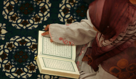 Мальчик за 12 часов по памяти зачитал весь Коран - «Индиго»
