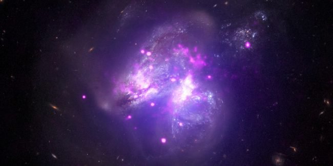 Ученые впервые засняли формирование джета черной дыры (2 фото) - «Тайны Космоса»