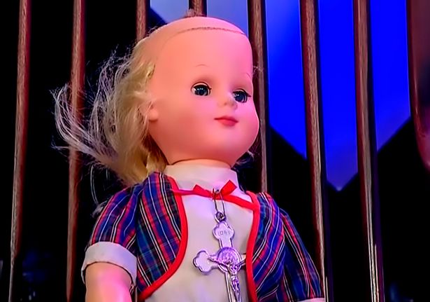 Жительница Перу уверяет, что одержимая кукла напала на ее парня (3 фото + видео) - «Мистика»