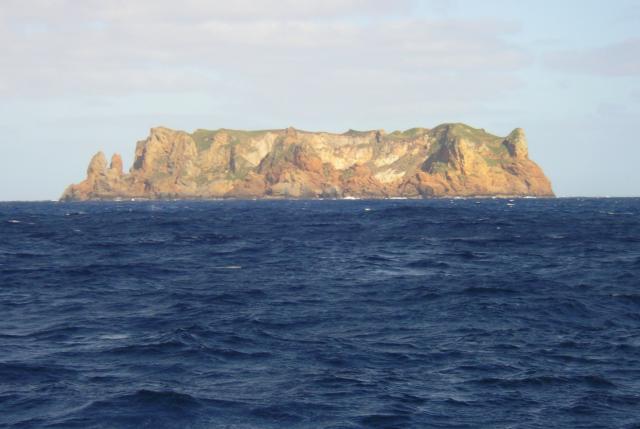 Ученые-физики раскрыли тайну возникновения и исчезновения загадочных островов (2 фото) - «Планета Земля»