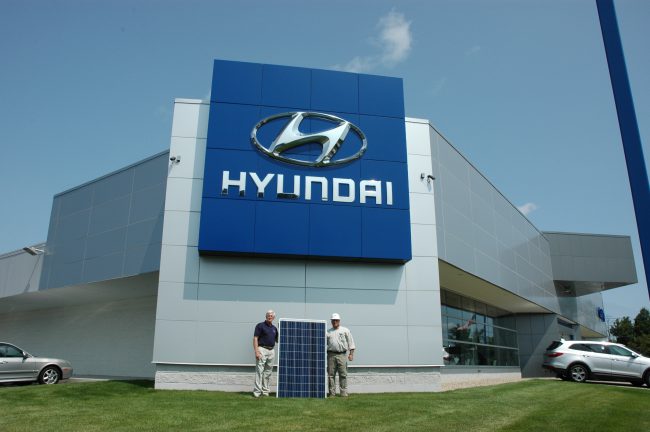 Hyundai снабдит рабочих рюкзаками-экзоскелетами (2 фото) - «Новые технологии»