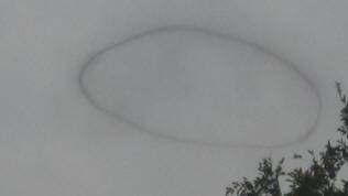 Таинственное гало в небе над Тувумба - «Инопланетяне»