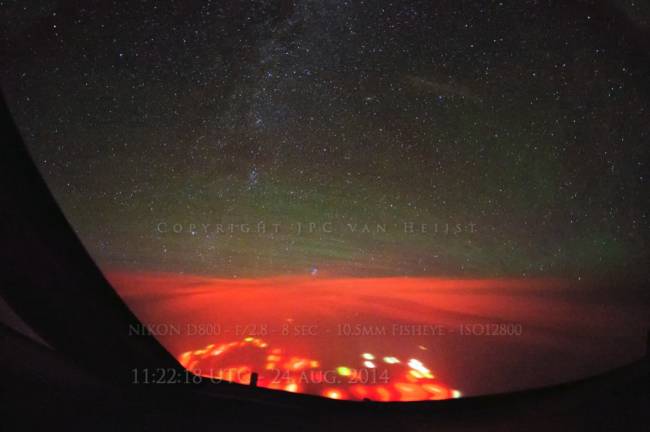 Вулканы не имеют никакого отношения к красным огням в океане у юга Камчатки (2 фото) - «Аномальные зоны»