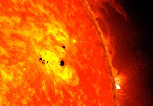 Астрофизики боятся, что супервспышка на Солнце уничтожит человечество (5 фото) - «Тайны Космоса»