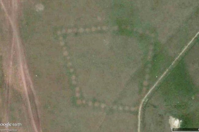 В Казахстане обнаружен новый крупный геоглиф (3 фото) - «Загадочные Сооружения»