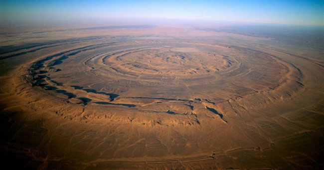 Самый загадочный объект Земли: Глаз Сахары (2 фото) - «Загадочные Сооружения»