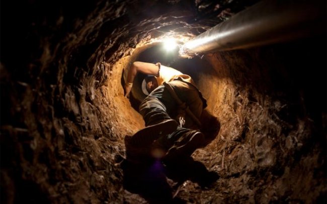 Нора в бездну: самые глубокие шахты мира (5 фото) - «Планета Земля»