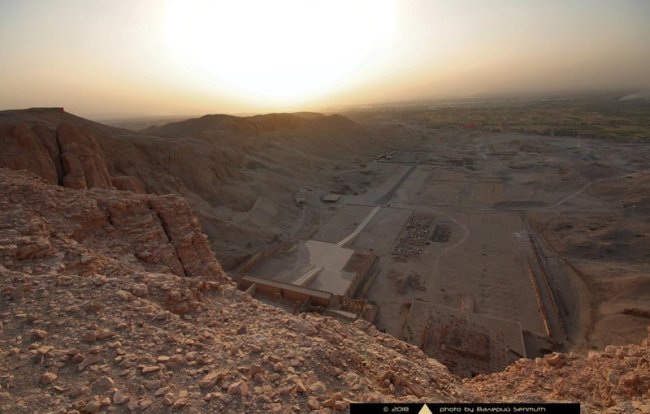 Не самый простой путь к храму царицы Хатшепсут (17 фото) - «Египет»