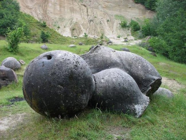 Камни трованты — живые и разумные существа? (4 фото) - «Загадочные Сооружения»