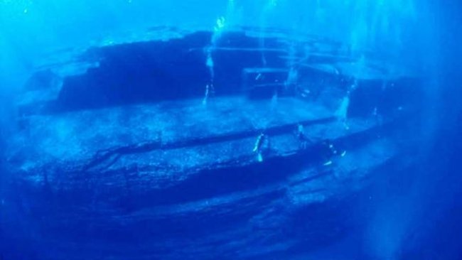 Загадка подводных сооружений у острова Йонагуни (7 фото) - «Загадочные Сооружения»