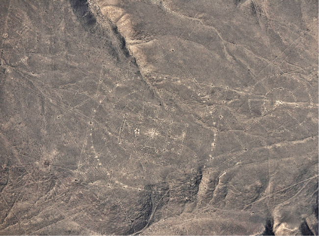 »Эстрелла» и другие геометрические загадки плато Наска (23 фото) - «Загадочные Сооружения»