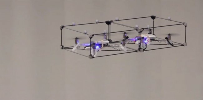 Рой маленьких дронов собирается в полёте в один большой (+видео) - «Новые технологии»