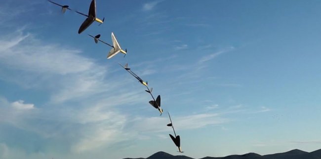 Дрон AquaMAV умеет погружаться в воду, выныривать и продолжать полёт (+видео) - «Новые технологии»