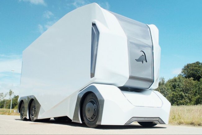 Самоуправляемый грузовик T-Pod без кабины для людей (3 фото + видео) - «Новые технологии»