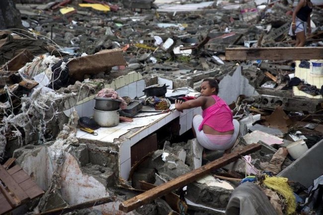 Ураган «Мэтью» обрушился на Кубу и принес жуткие разрушения (14 фото) - «Катаклизмы»