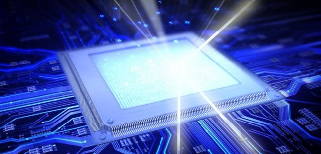 Hewlett Packard создали фотонный процессор с тысячей компонентов на чипе (2 фото) - «Новые технологии»