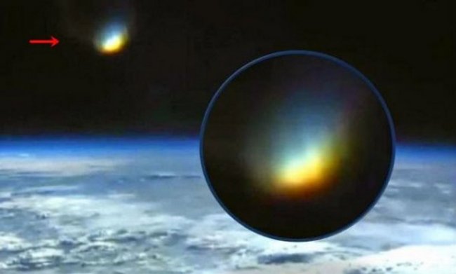 Зафиксировано появление еще одной кротовой норы над Землей (+Видео) - «Тайны Космоса»