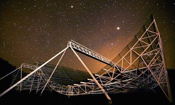Загадочные сигналы пришли из галактики на расстоянии 1,5 миллиарда световых лет от Земли - «Тайны Космоса»