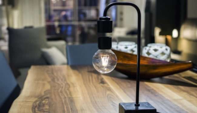 Дизайнеры создали красивую лампу с парящим в воздухе светом (+видео) - «Новые технологии»