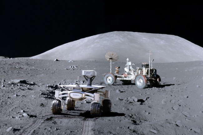 Китайский вездеход исследует Луну (4 фото) - «Луна»