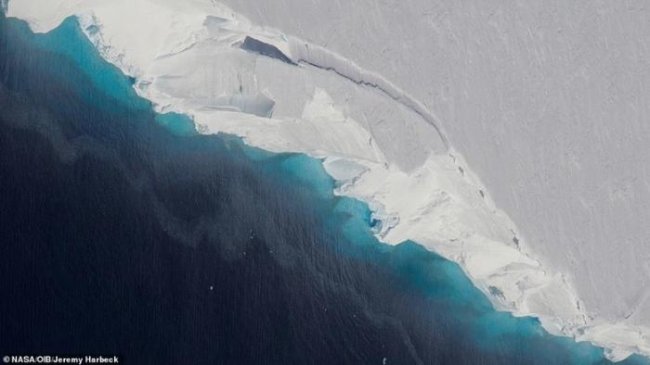 В Антарктиде начал разрушаться самый опасный в мире ледник (2 фото) - «Катаклизмы»