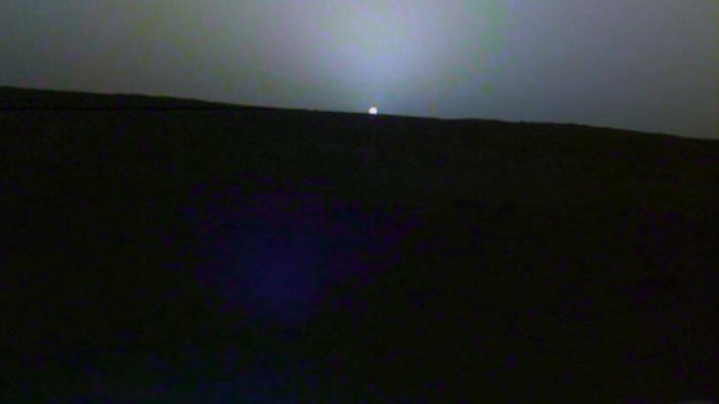 Марсианский восход и закат глазами посадочного модуля InSight (5 фото) - «Тайны Космоса»