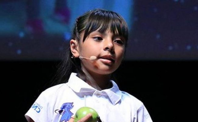 В небольшом мексиканском городке живет 9-летняя девочка, у которой коэффициент интеллекта выше, чем у Эйнштейна и Хокинга (6 фото) - «Индиго»