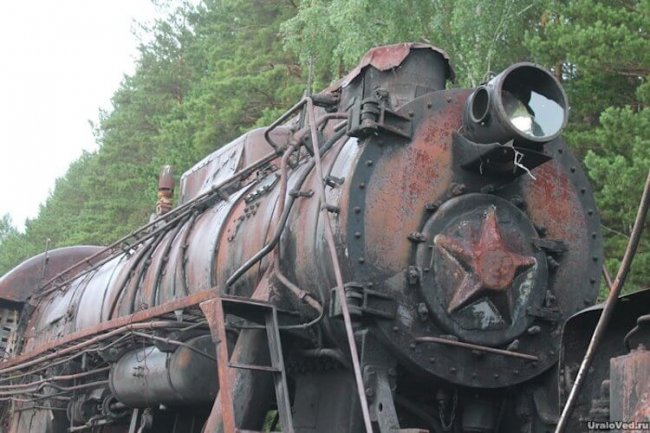 Кладбище паровозов и как утилизируют старые поезда (10 фото) - «Гиблые зоны»