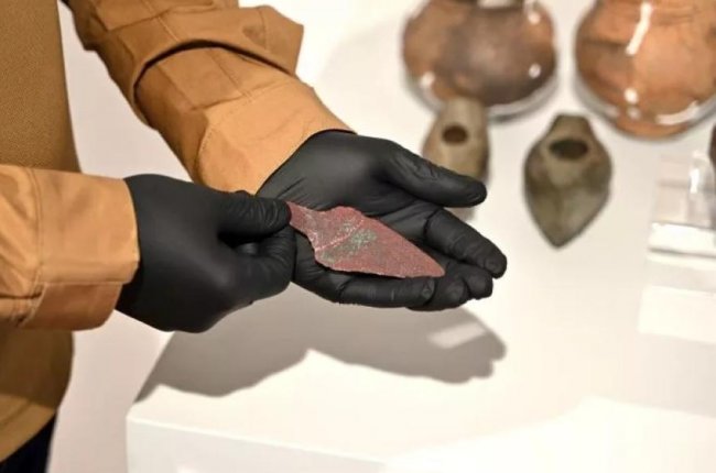 В Польше найден 4000-летний медный кинжал - «Процесс познания»